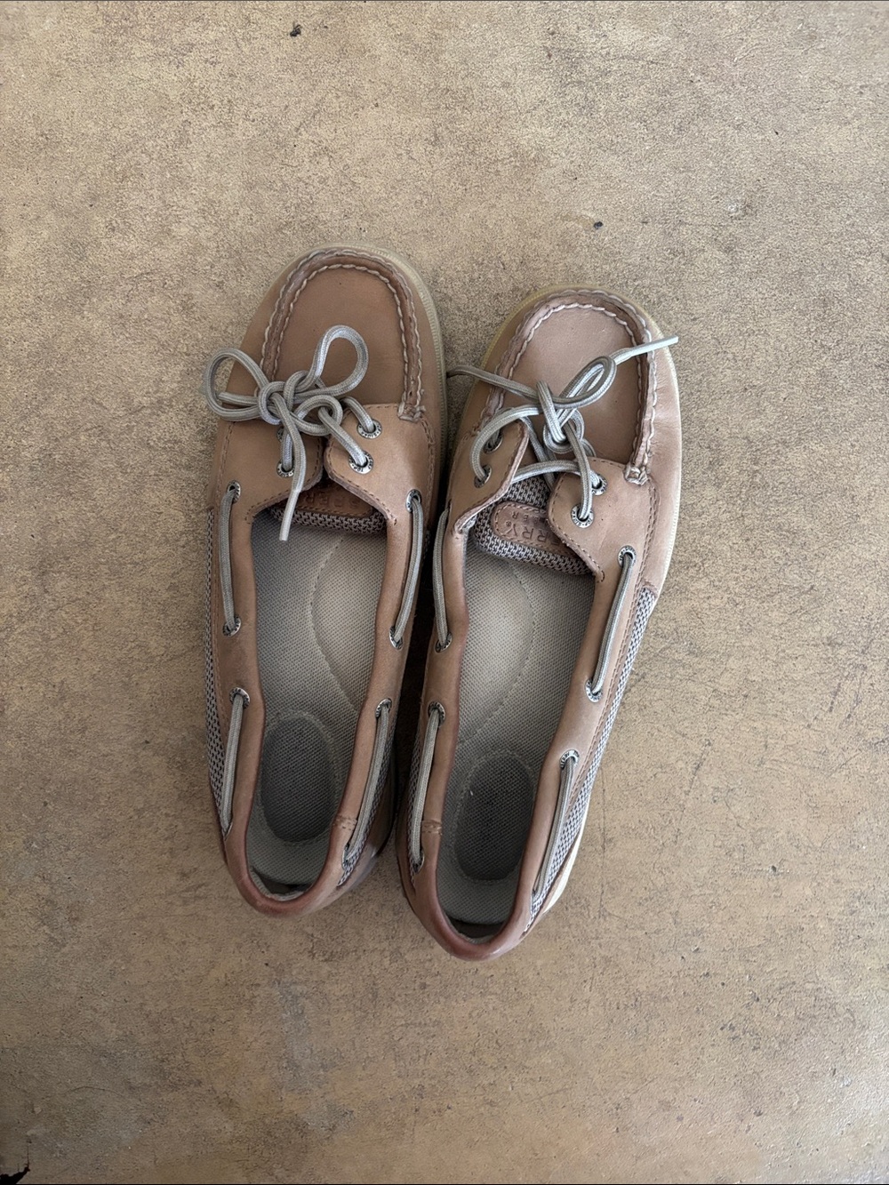 Sperry Women's Tan Leather Moccasins with Lace Trim